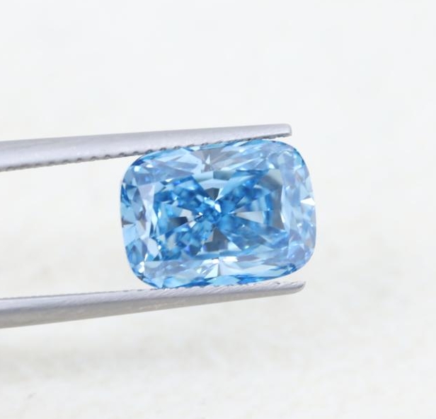 Lab-grown Diamond Cushion, Fancy Vivid Blue, VS2 clarity